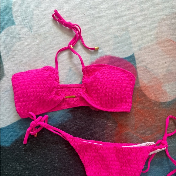 Pink Bikini - Picture 2 of 2